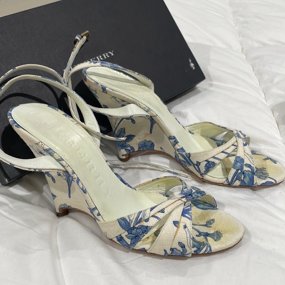 Burberry shoes